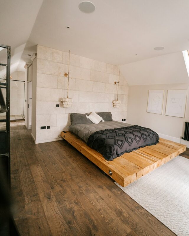 Beds & Headboards