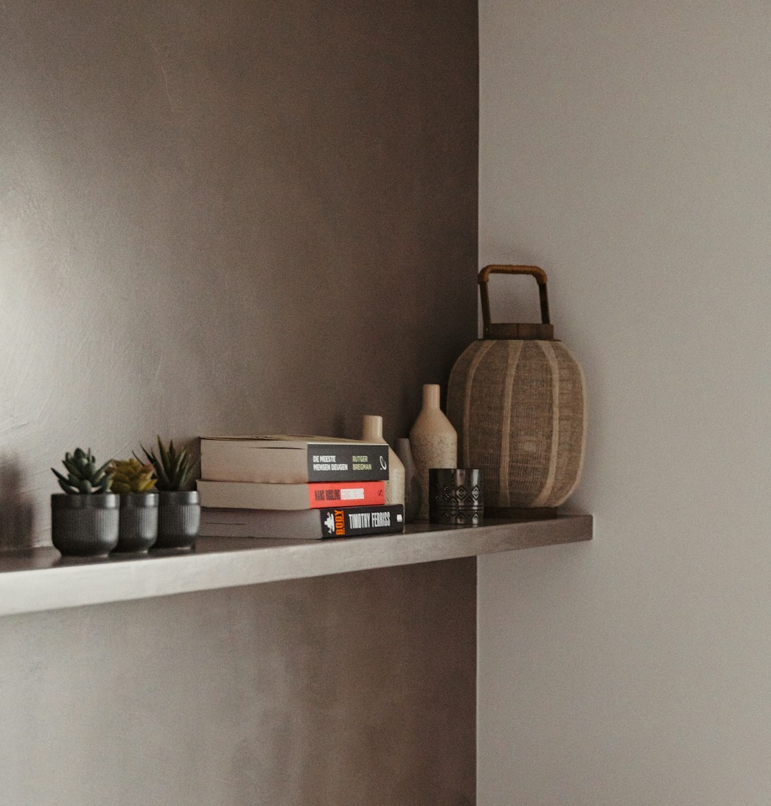 Corner Shelf Unit — angle 4