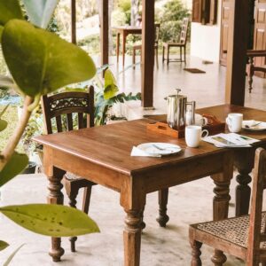 Extendable Oak Dining Table