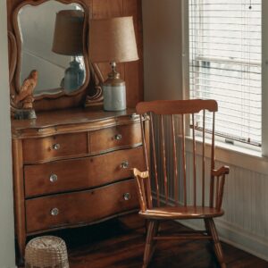 Slim Entry Console