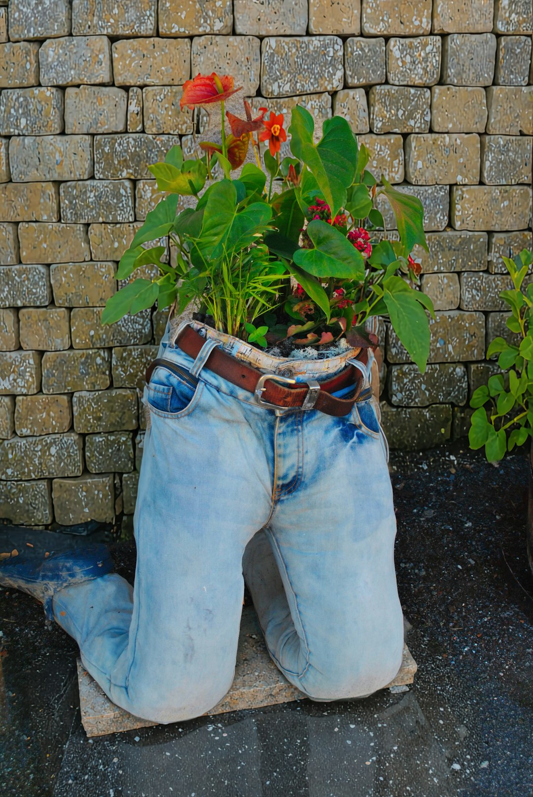 Teak Plant Stand